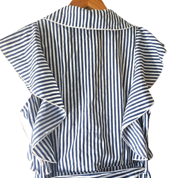 Elizabeth Crosby Pippa Faux Wrap Flutter Sleeves Gray White Stripe Dress  Size S - Picture 6 of 12